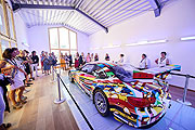 3. BMW Ladies Day 2018: Enthüllung von Jeff Koohns BMW Art Car das „DASMAXIMUM“ in Traunreut (©Foto: BMW)